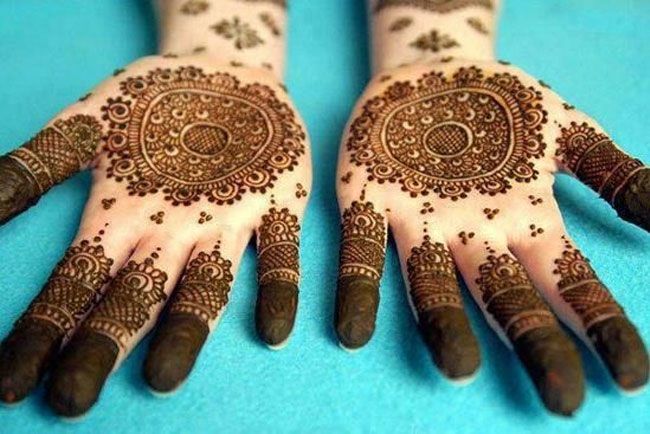 full hand mehandi design